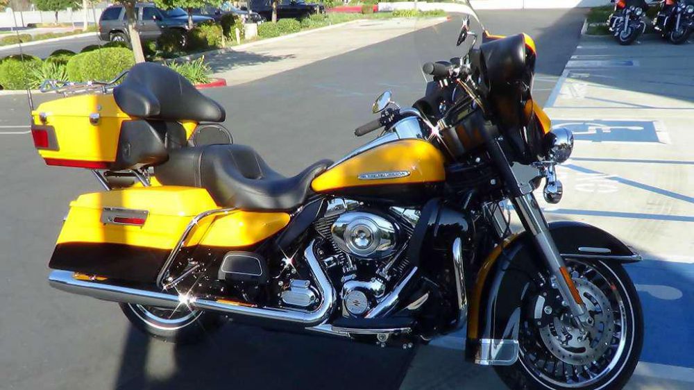 2013 Harley-Davidson FLHTK Standard 