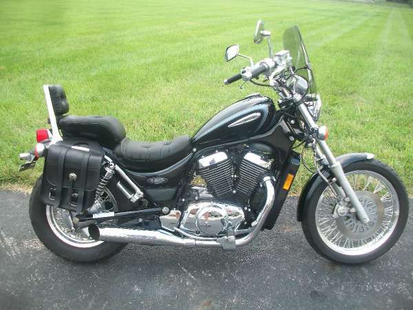 2002 Suzuki Intruder 800