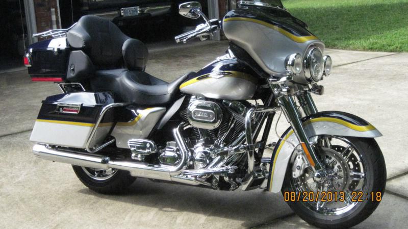 HARLEY DAVIDSON SCREAMING EAGLE UTRA CLASSIC CVO, US $30,900.00, image 4