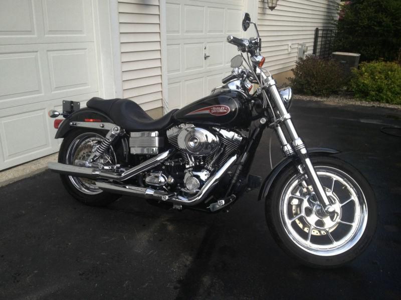 Harley Davidson Dyna FXDLI- LOW LOW LOW MILES- 1 OWNER- FEMALE OWNED 4K MILES