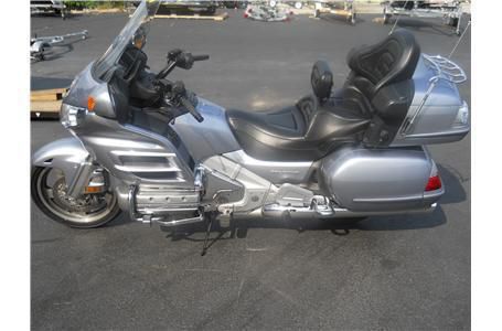 2009 Honda GOLD WING PREMIUM AU Standard 