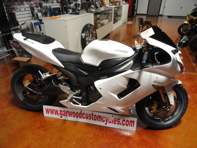 2006 kawasaki ninja zx-6r  sportbike 