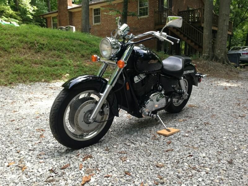 2006 Honda Shadow Sabre 1100