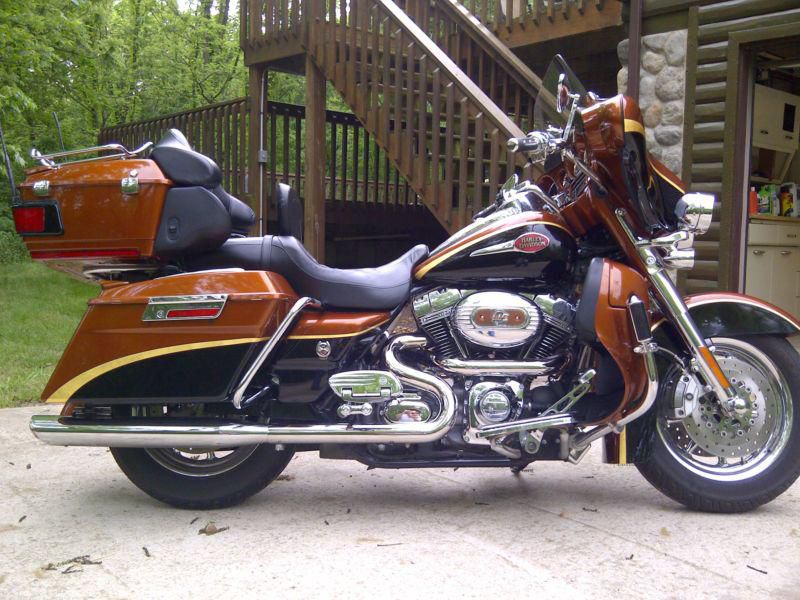 08 Screamin Eagle Electra Glide Ultra. Anniversary Edition # 200 of 1800 built., US $22,500.00, image 3