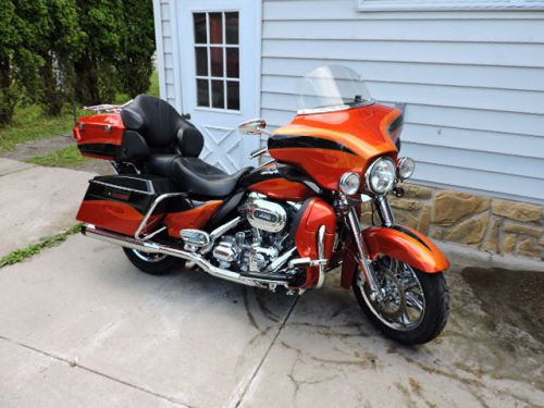 2013 Harley-Davidson Screamin Eagle Ultra CVO, US $27,500.00, image 2