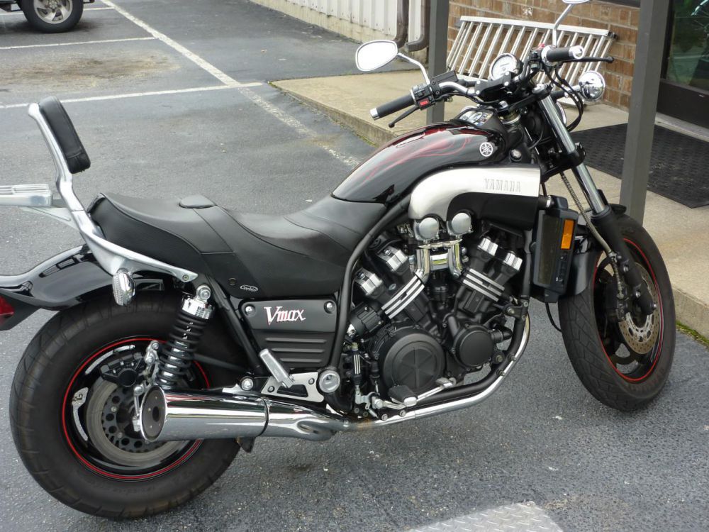 2006 yamaha vmax 1200 cruiser 