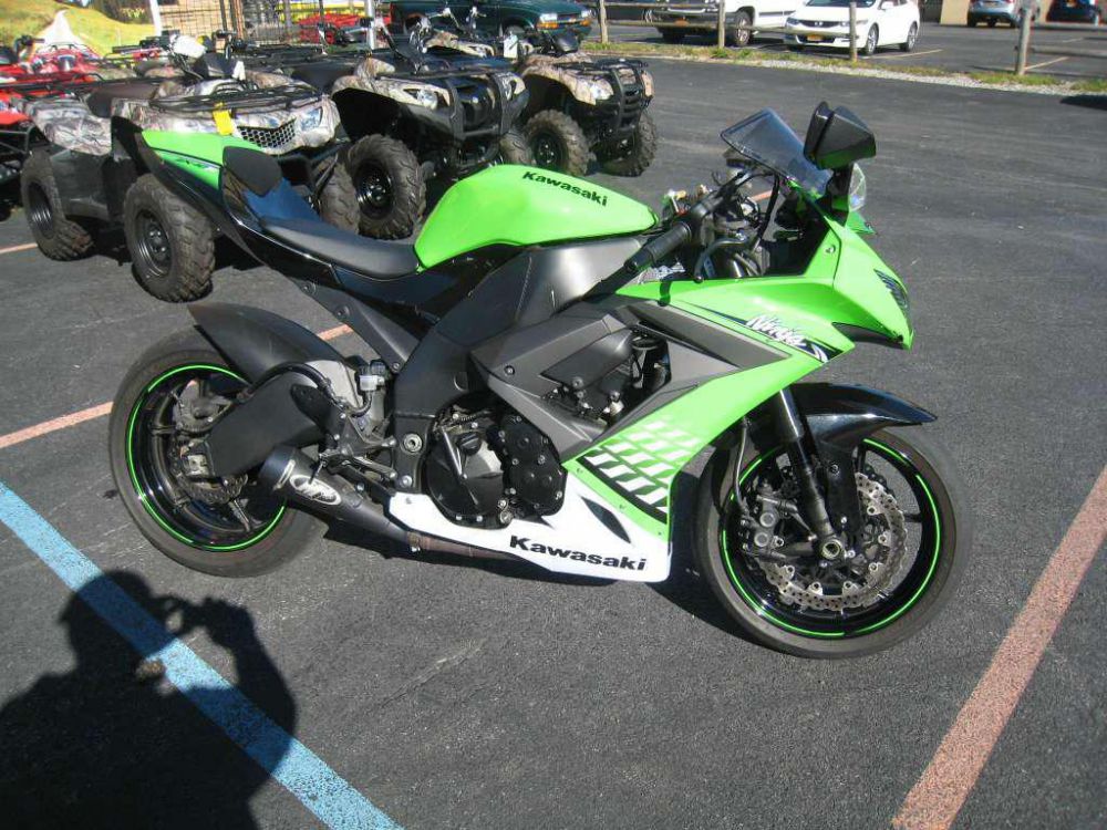 2010 kawasaki ninja zx-10r  sportbike 