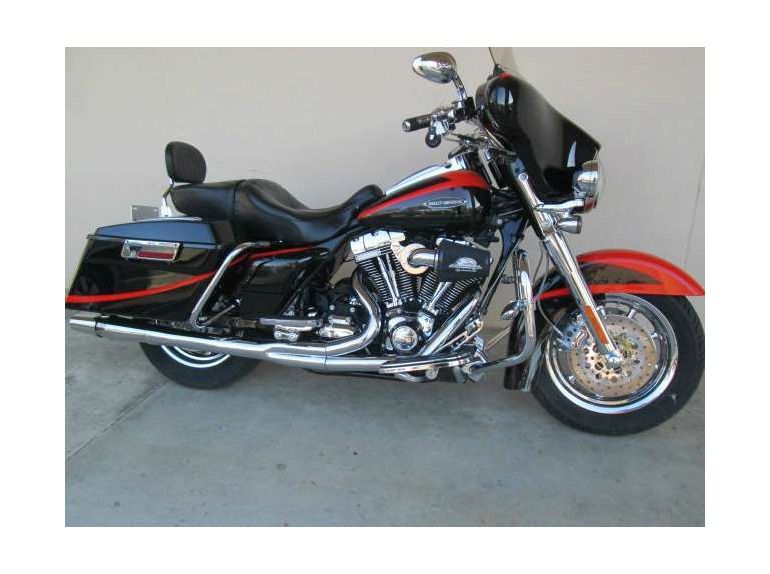 2008 Harley-Davidson FLHTCUSE3 - Ultra Classic Screamin' Eagl