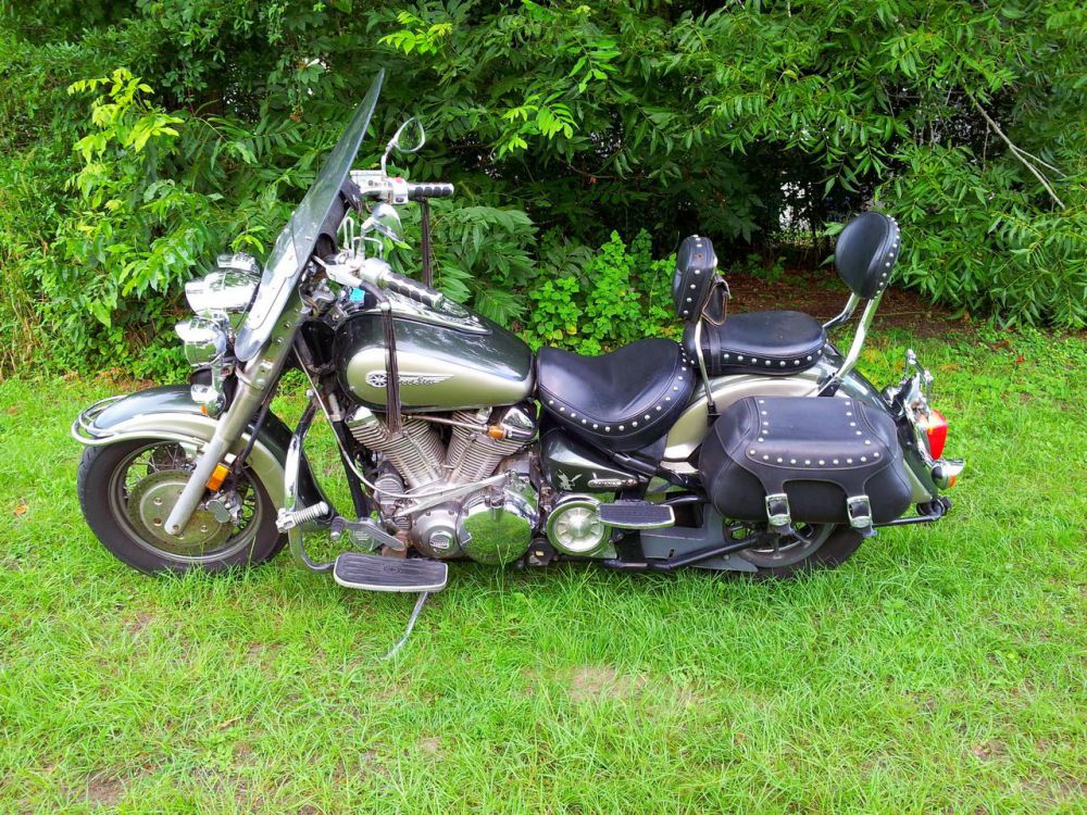 1999 Yamaha ROAD STAR 1700 Cruiser 