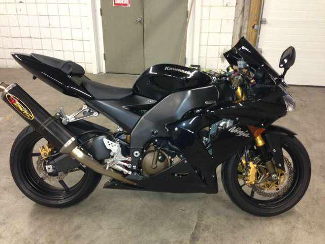 2004 kawasaki ninja zx-10r  sportbike 