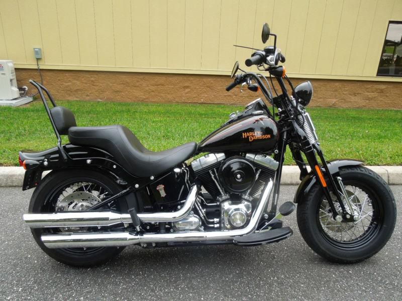 CROSS BONES, LOW MILES, SUPER CLEAN, DETACH BACKREST, TWO UP SEAT, VERY NICE