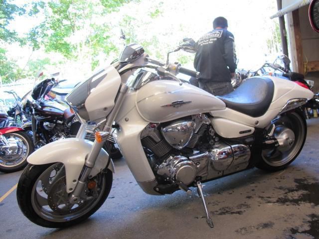 2007 Suzuki M109R Cruiser 