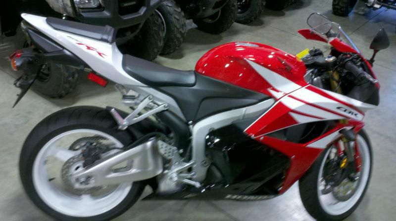 New 2012 Honda CBR600RR,NO RESERVE, w/Factory Warranty!!