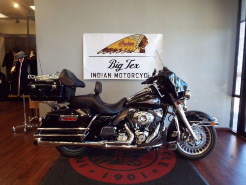 2013 Harley-Davidson FLHTC - Electra Glide Classic