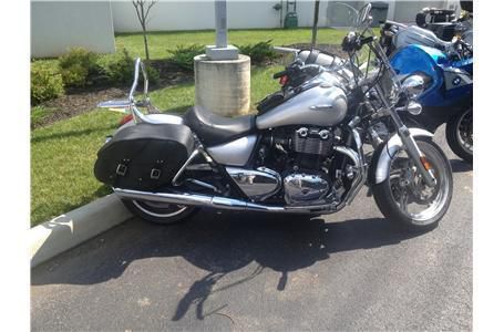 2010 Triumph THUNDERBIRD ABS Cruiser 