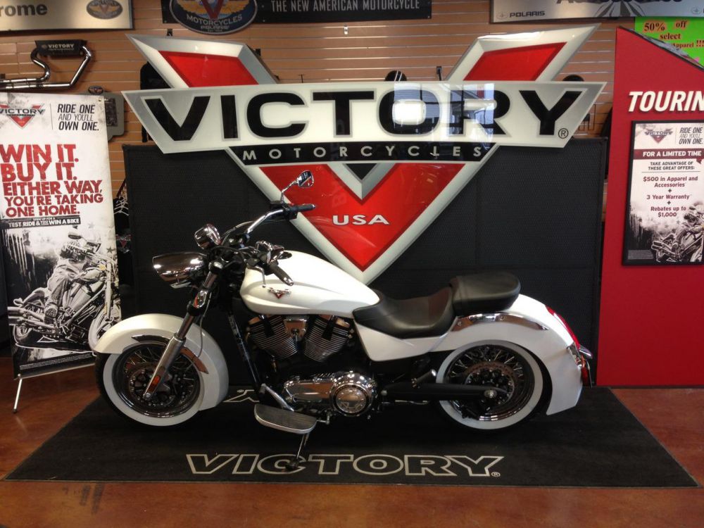 2013 victory boardwalk  cruiser 
