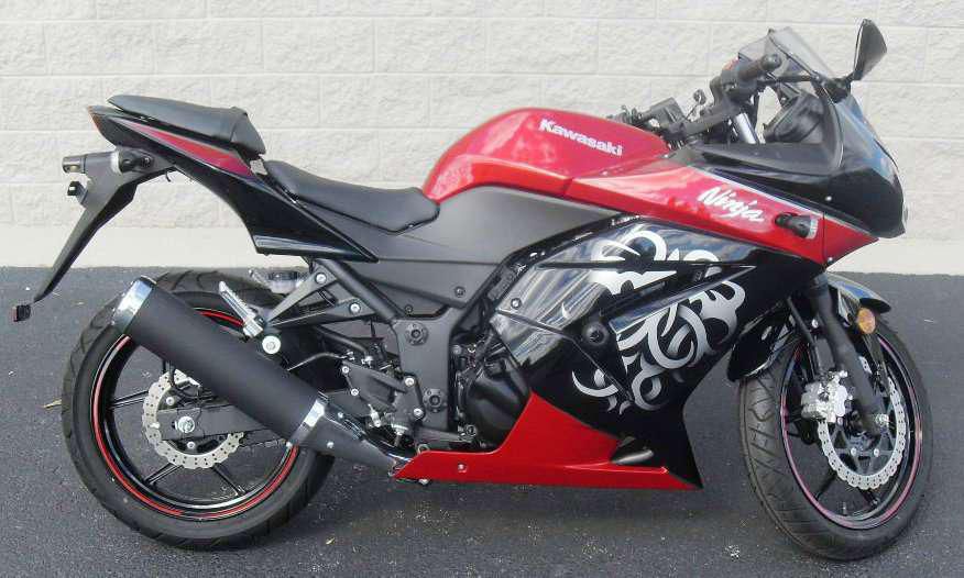 2010 kawasaki ninja 250r  sportbike 