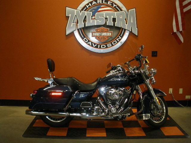 2009 Harley-Davidson FLHR - Road King Touring 