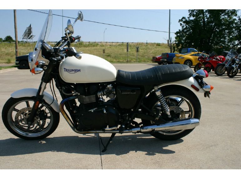 2010 Triumph Bonneville 