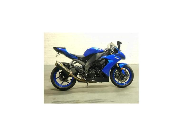 2008 kawasaki ninja zx10  sportbike 