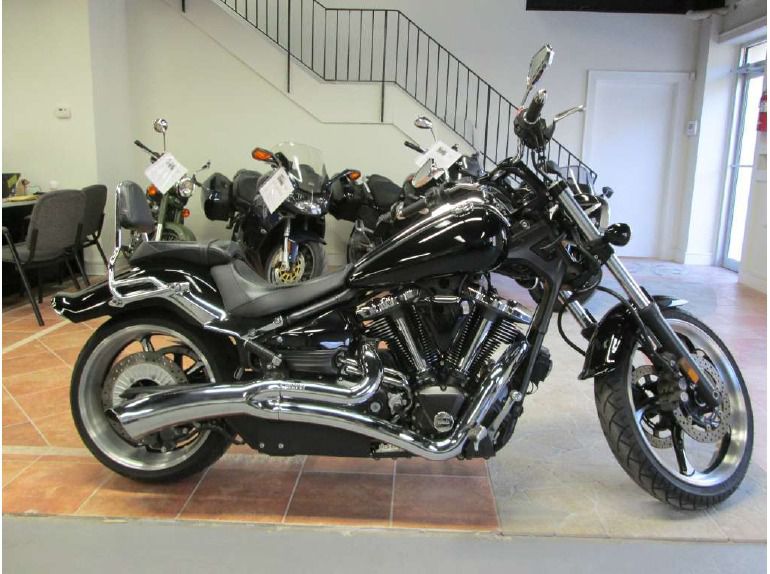 2009 yamaha raider 