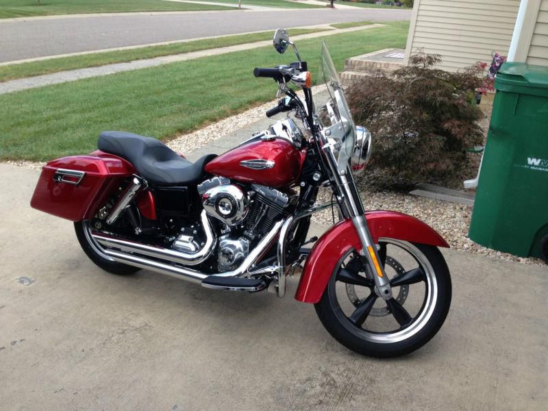 2012 HARLEY DYNA SWITCHBACK FLD LOW MILES-LOADED WITH EXTRAS, US $13,900.00, image 1