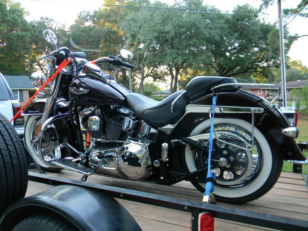 2006 harley-davidson softail deluxe cruiser 
