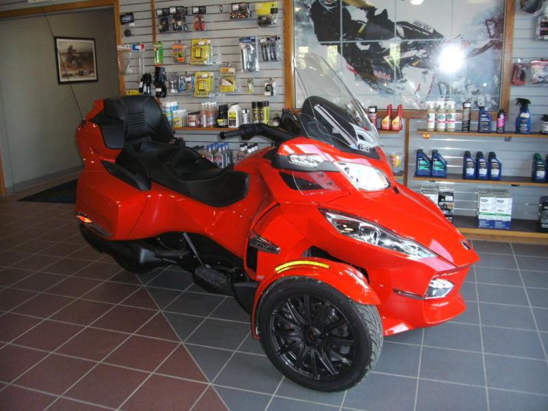 **MAKING WAY FOR NEW MODELS!** 2013 Can-Am Spyder RT-S SE5 Roadster
