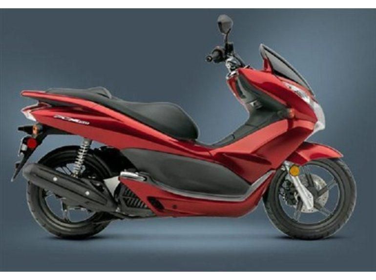 2013 Honda PCX Moped 