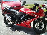 2012 ninja kawasaki 250cc low miles  (132 miles)  red