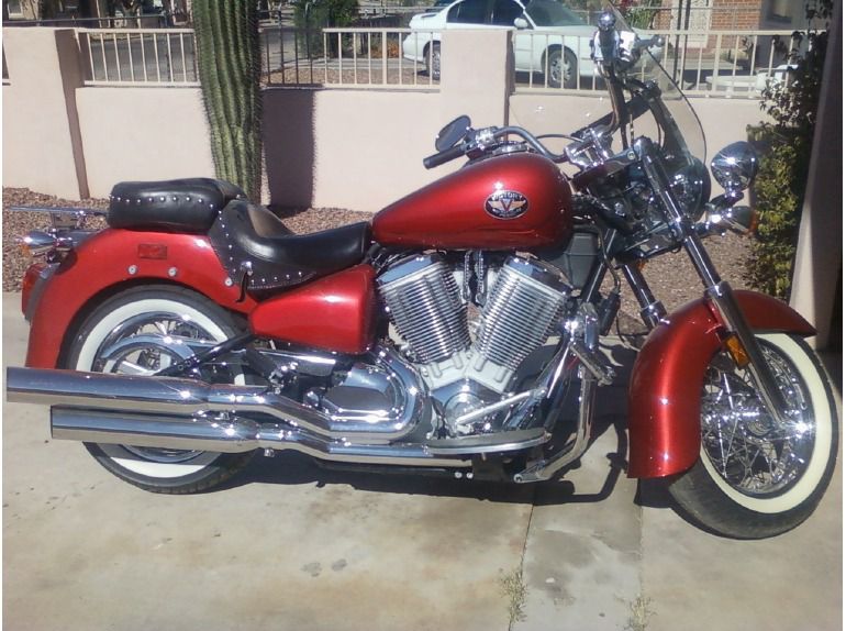 2003 Victory Cruiser 