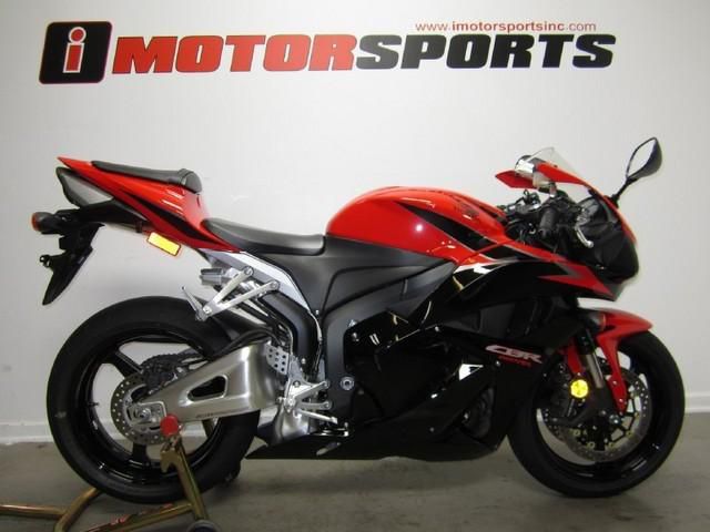 2011 HONDA CBR 600RR *ONLY 3500 MILES! SHOWROOM CONDITION! FREE SHIPPING W BIN!*