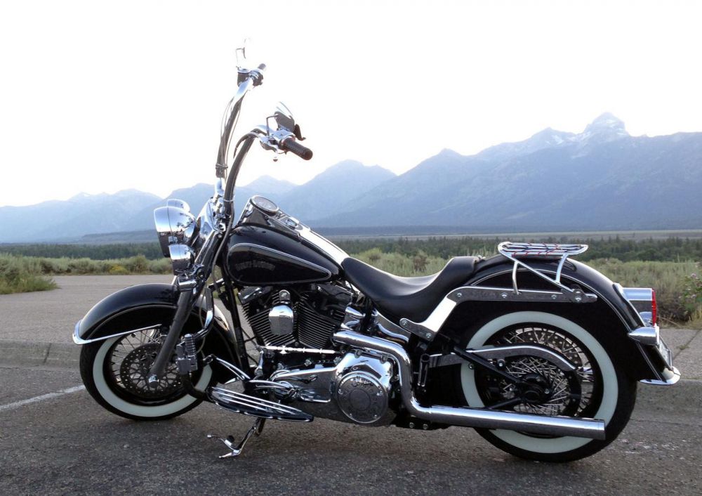 2008 harley-davidson softail deluxe cruiser 