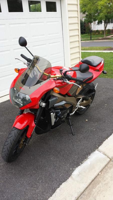 2003 Aprilia Tuono