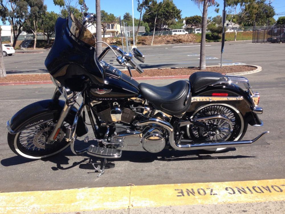 2007 harley-davidson softail deluxe cruiser 