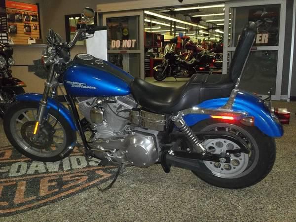 2004 Harley-Davidson Dyna Superglide fuel injected impact blue