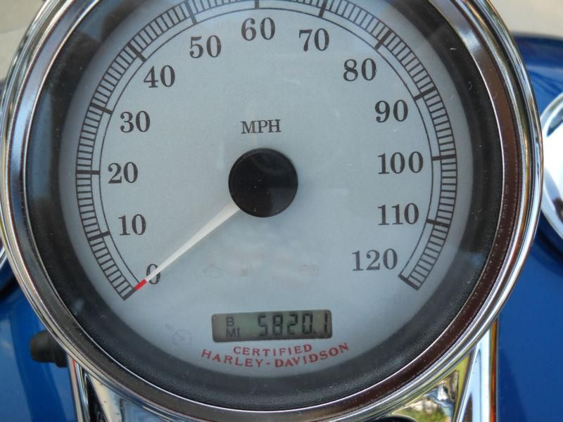 ROAD KING CLASSIC,WITH VERY LOW MILES !, US $1,000.00, image 3