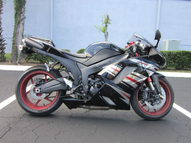 2008 kawasaki ninja  sportbike 