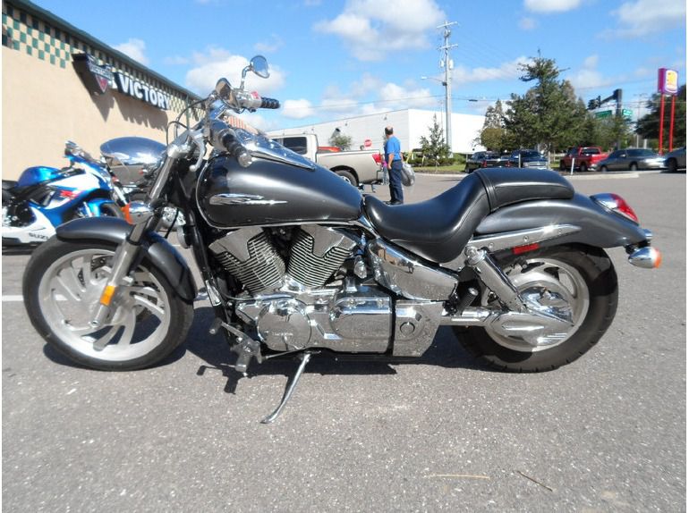 2006 Honda VTX 1300 C for sale on 2040-motos