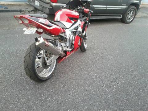2001 Yamaha R6 ***only 1 owner***