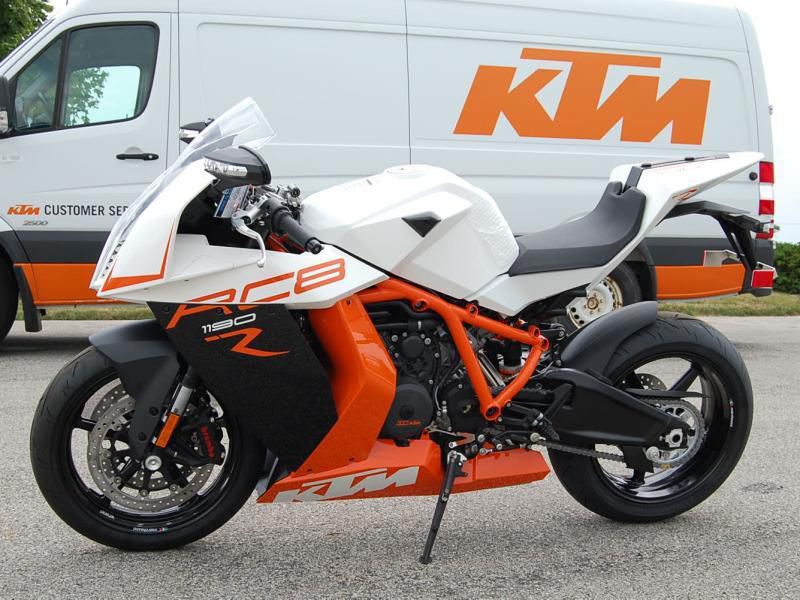 2013 KTM 1190 RC8 R Sportbike 