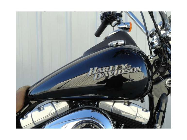 2012 Harley-Davidson Dyna Street Bob , $11,995, image 11