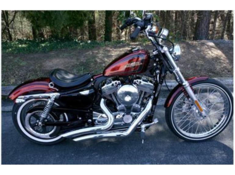 2012 Harley-Davidson XL1200V Cruiser 