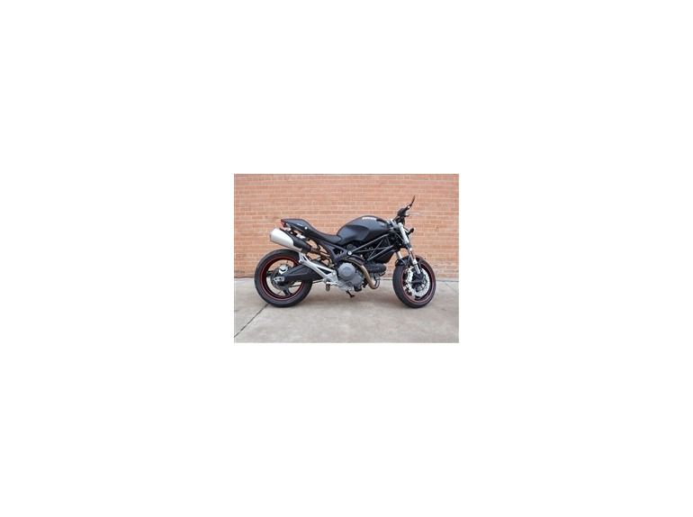 2012 Ducati Monster 696 696 