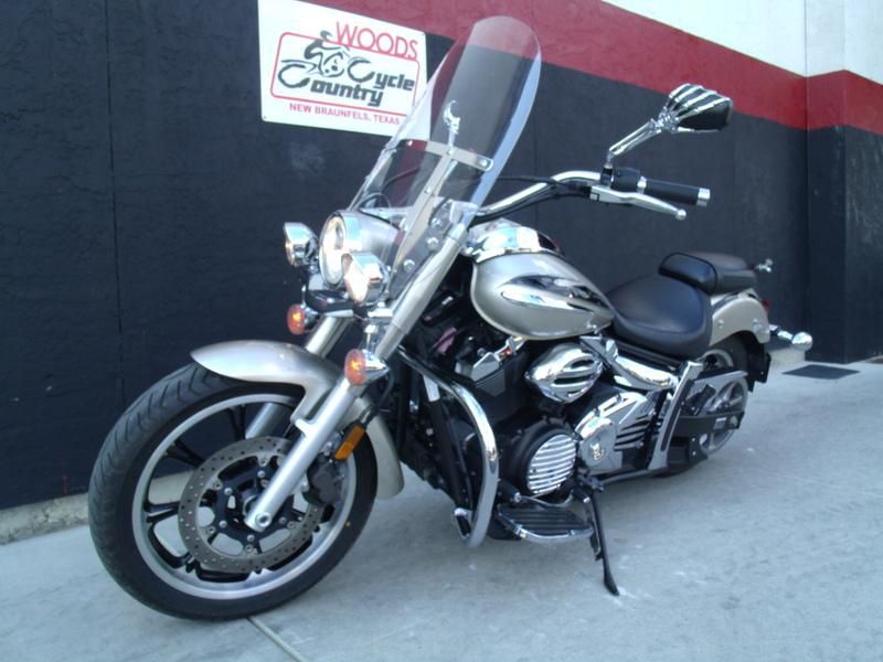 2010 yamaha v star 950 tourer  cruiser 