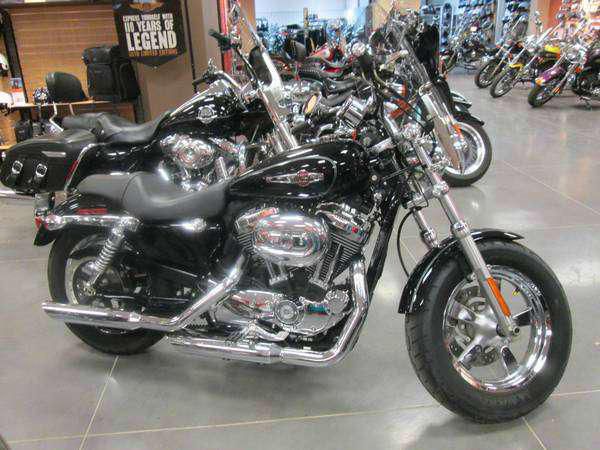 2011 harley-davidson xl1200c sportster 1200 custom  cruiser 