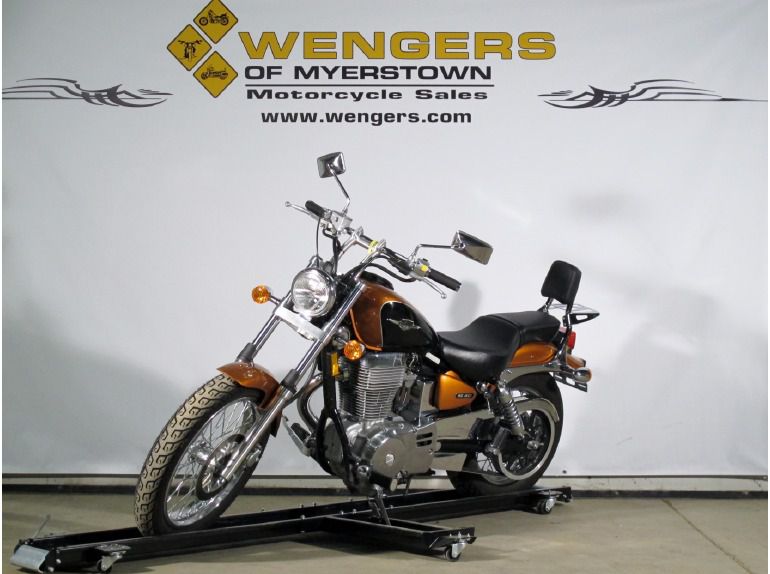 2012 Suzuki Boulevard S40 