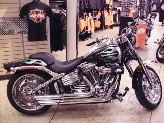 2012 Harley-Davidson LEASE YOUR USED HARLEY