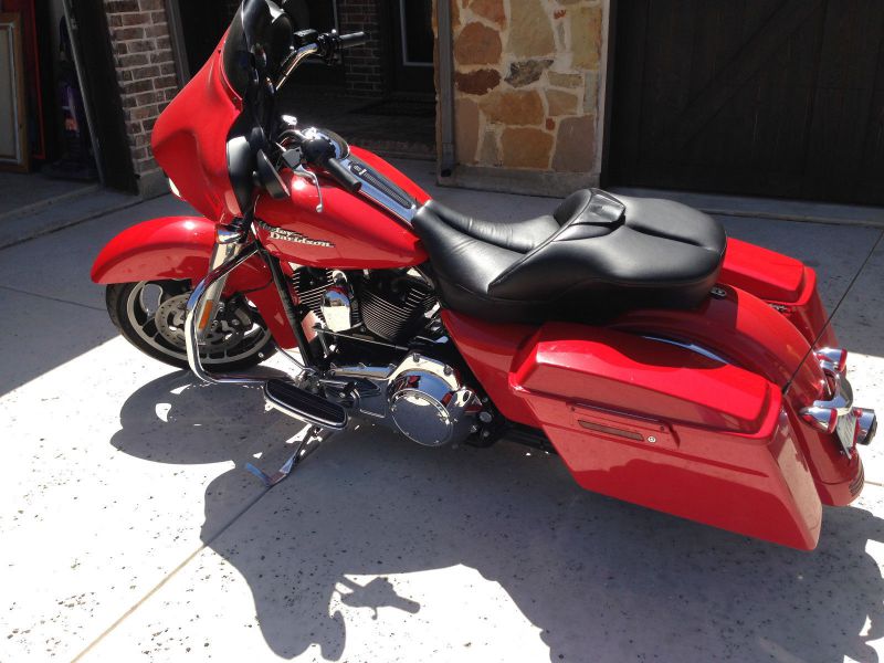 2010 HARLEY FLHX STREET GLIDE