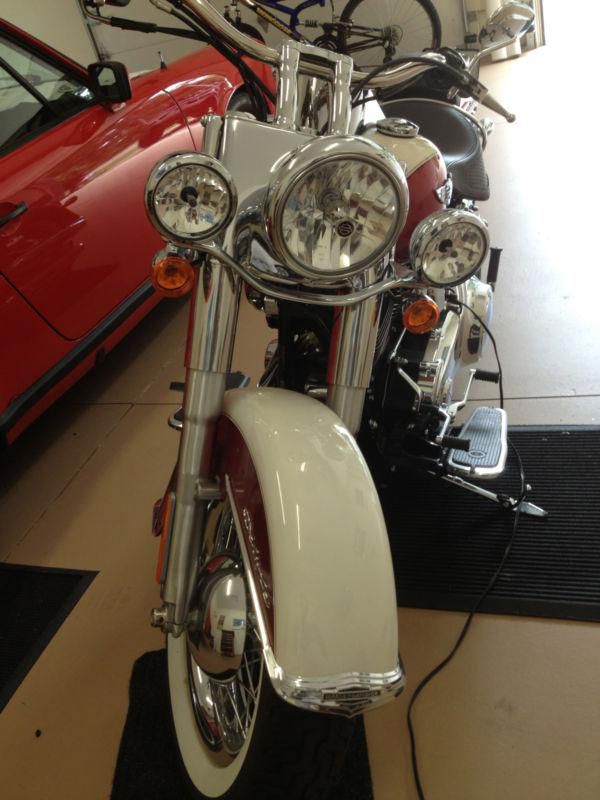 2012 Softail Deluxe **Stunning** 43 miles *GORGEOUS*, US $17,000.00, image 2